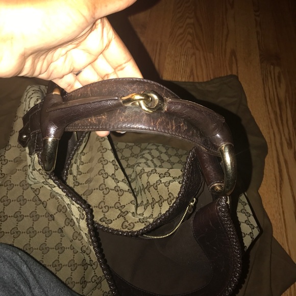 Gucci Bag - Picture 4 of 8